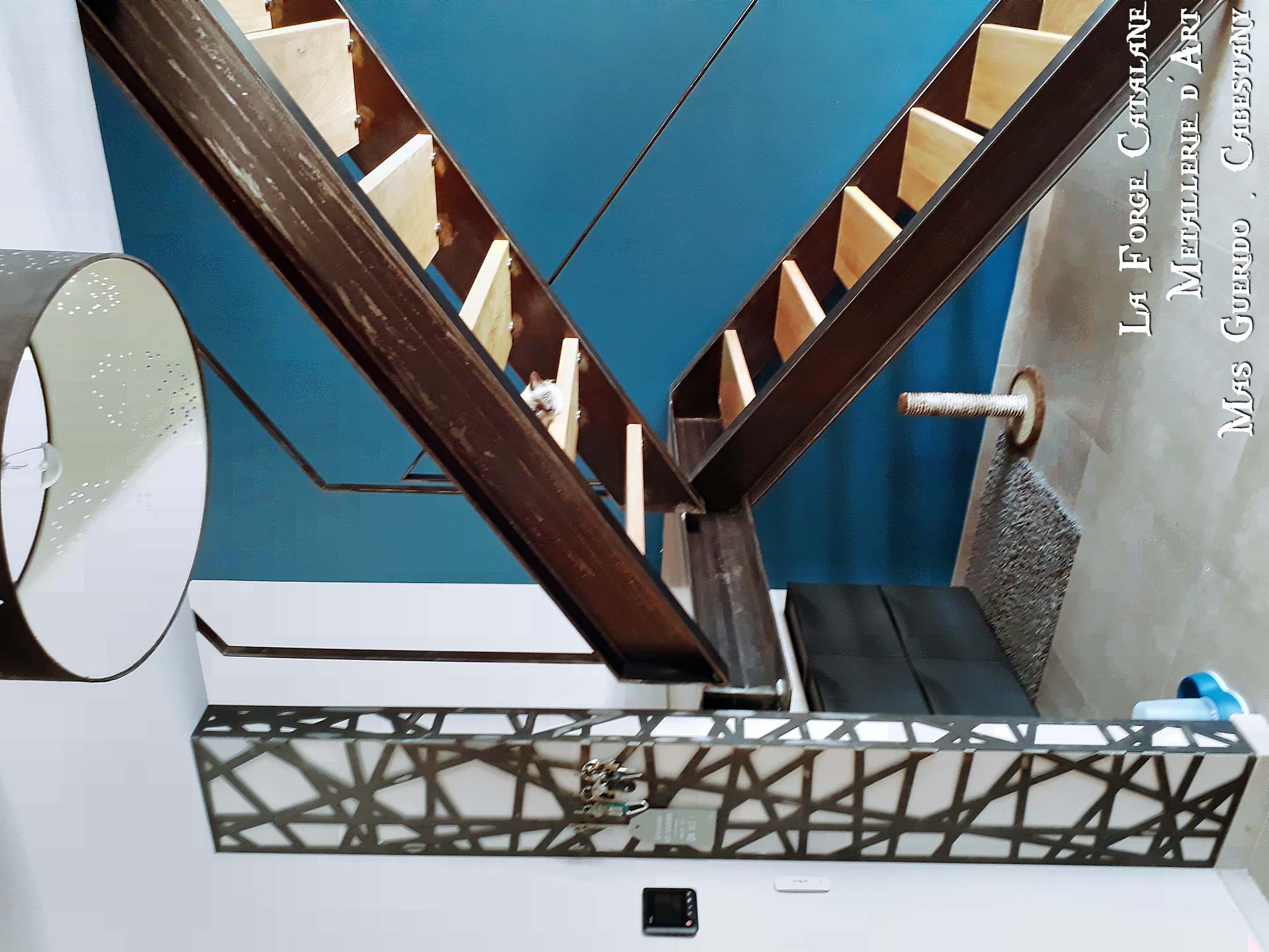 escalier double limons peripherique IPN marches bois fer forge catalane  (2).jpg